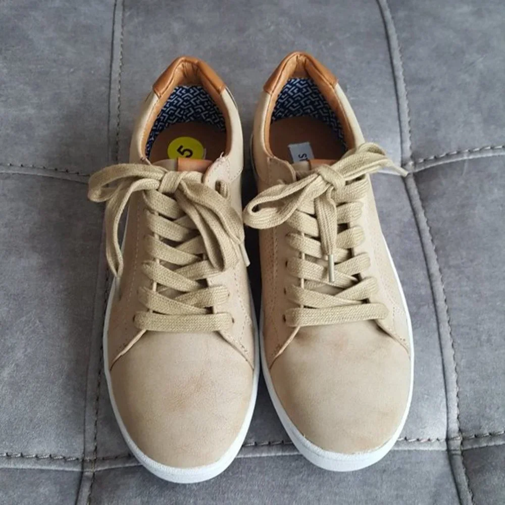 Steve Madden steve madden